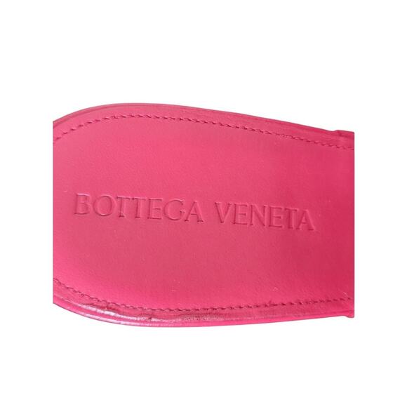 Bottega Veneta Padded Mule in Berry Pink. Size 39 (8.5-9) - Picture 9 of 10